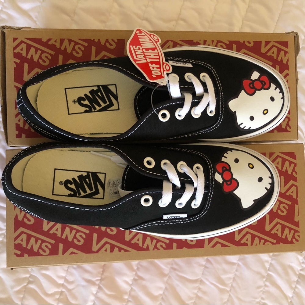 Hello Kitty Vans